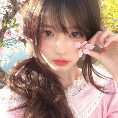 水中的女人